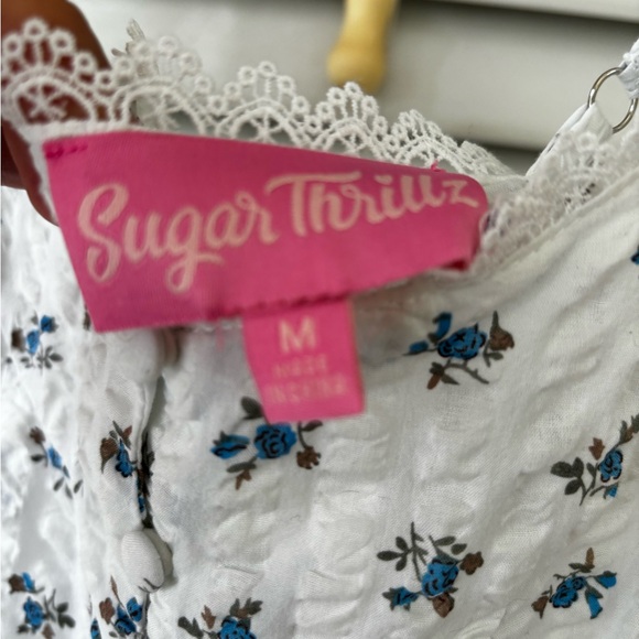 White floral dolls kill maxi dress - Picture 4 of 7